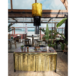 Zlatá dekorace stolu